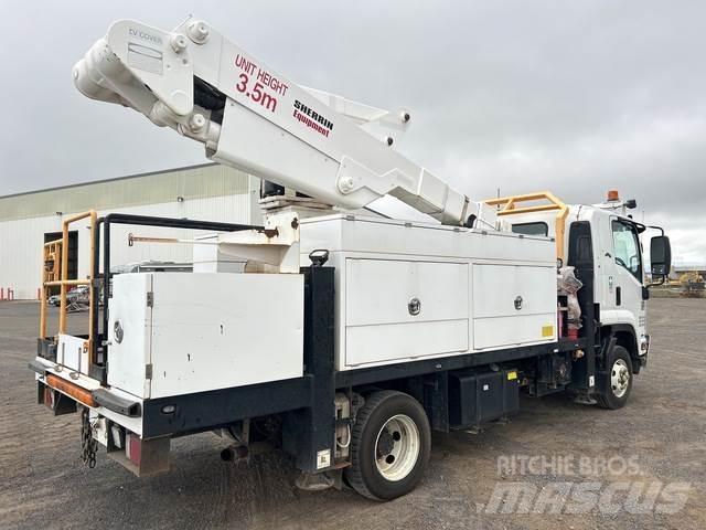 Isuzu FRR600 Araç üstü platformlar