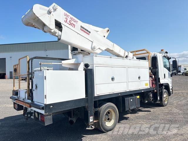 Isuzu FRR600 Araç üstü platformlar