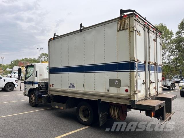 Isuzu NQR Kapali kasa kamyonlar