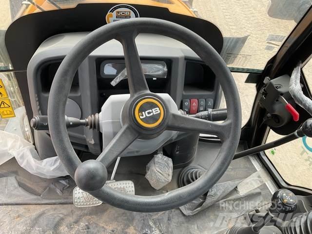 JCB 3DX Kazıcı yükleyiciler - beko loder