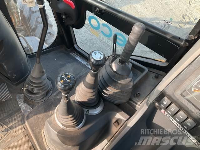 JCB 3DX Kazıcı yükleyiciler - beko loder