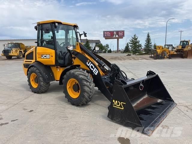 JCB 409 Tekerlekli yükleyiciler