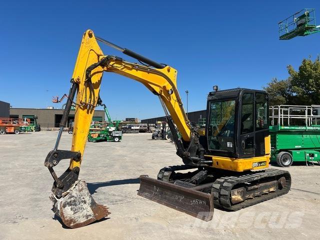 JCB 85Z-1 Paletli ekskavatörler