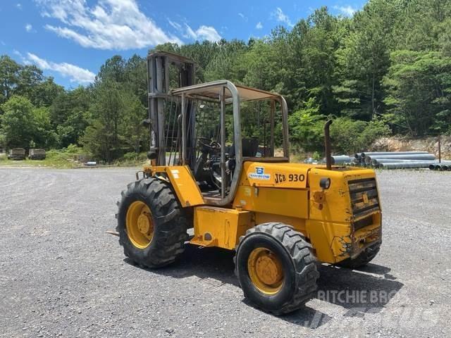 JCB 930 Arazi tipi forklift