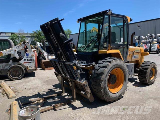 JCB 930-4 Arazi tipi forklift
