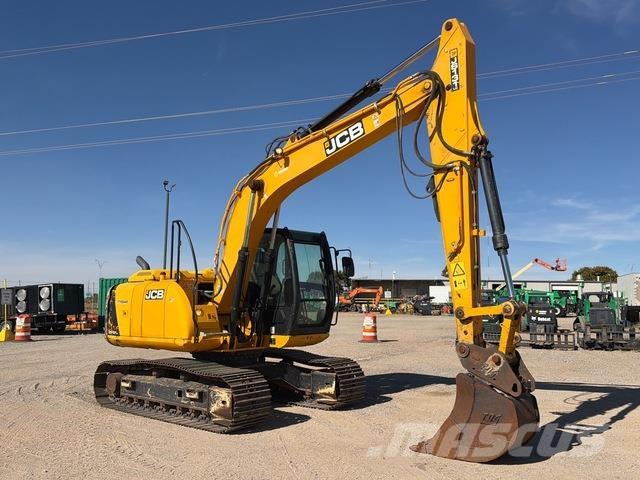 JCB JS131LC Paletli ekskavatörler