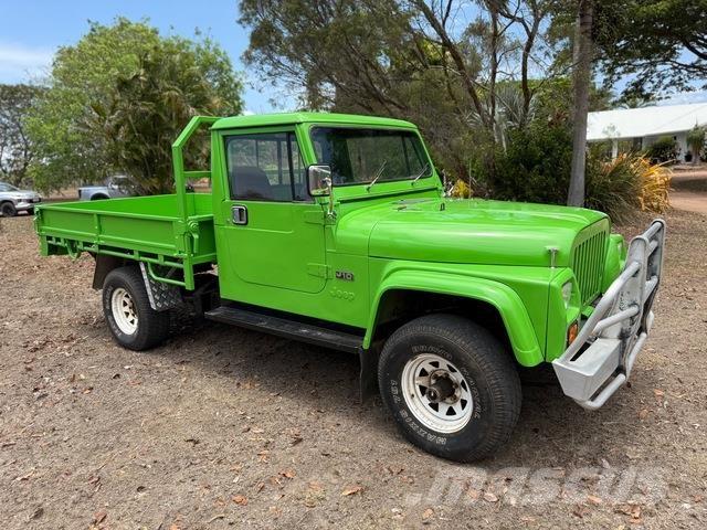 Jeep CJ10 Diger