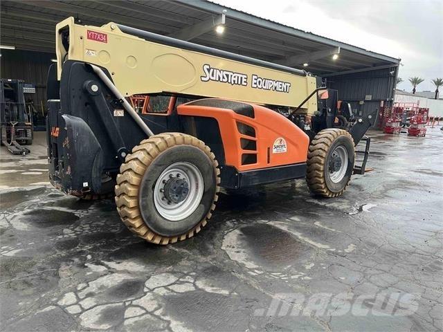JLG 1055 Teleskopik yükleyiciler