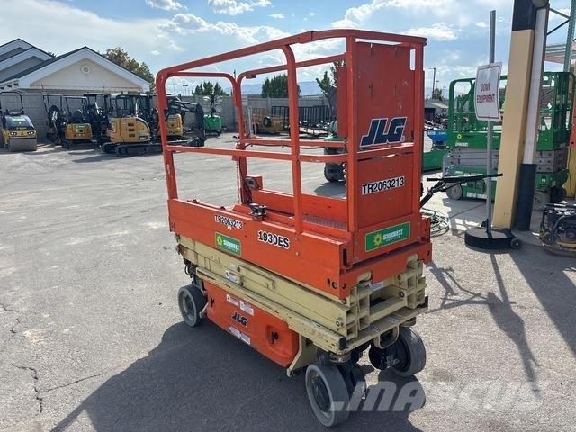 JLG 1930 ES Makasli platformlar