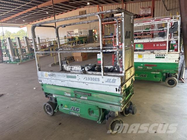 JLG 1930 ES Makasli platformlar