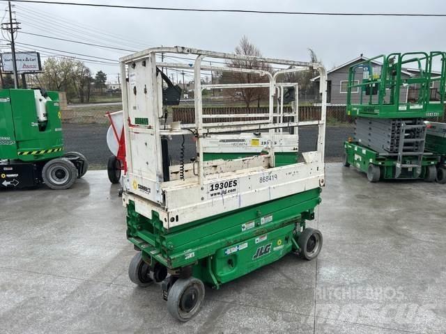 JLG 1930ES Makasli platformlar