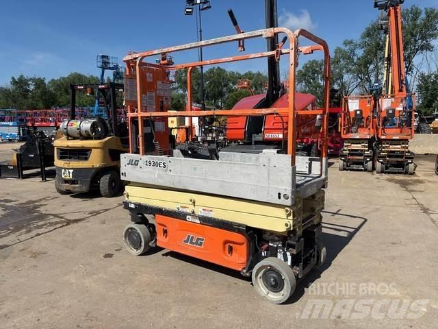 JLG 1930ES Makasli platformlar