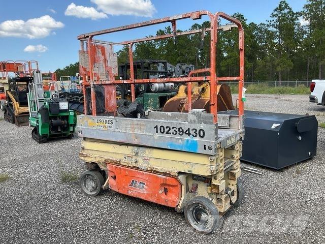 JLG 1930ES Makasli platformlar