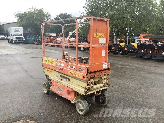 JLG 1930ES Makasli platformlar