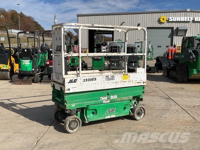 JLG 1930ES Makasli platformlar