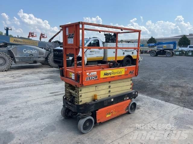 JLG 1932R Makasli platformlar