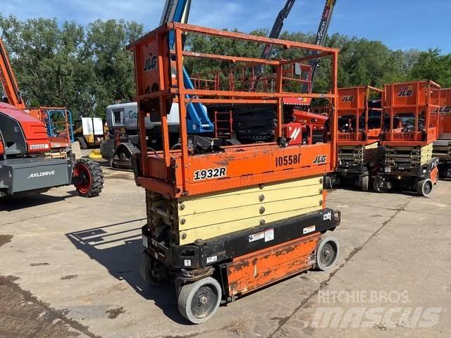 JLG 1932R Makasli platformlar