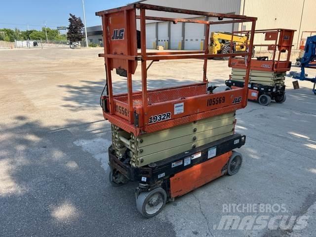 JLG 1932R Makasli platformlar