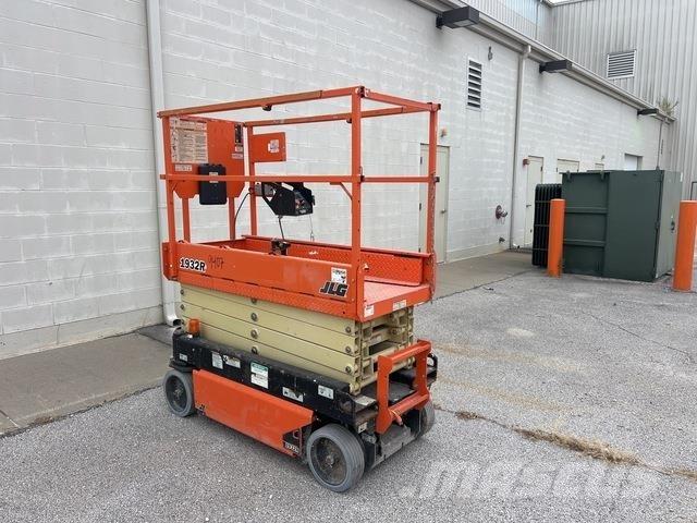JLG 1932R Makasli platformlar