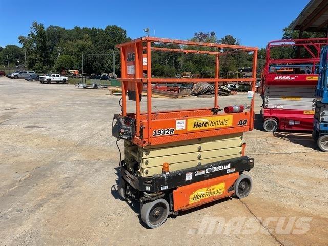 JLG 1932R Makasli platformlar