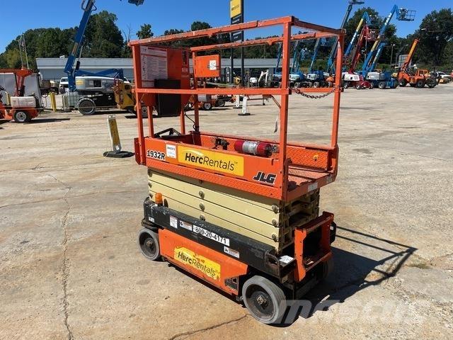 JLG 1932R Makasli platformlar