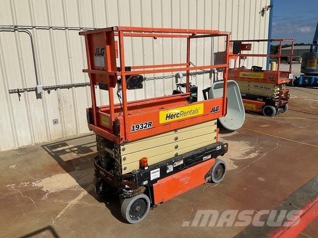 JLG 1932R Makasli platformlar