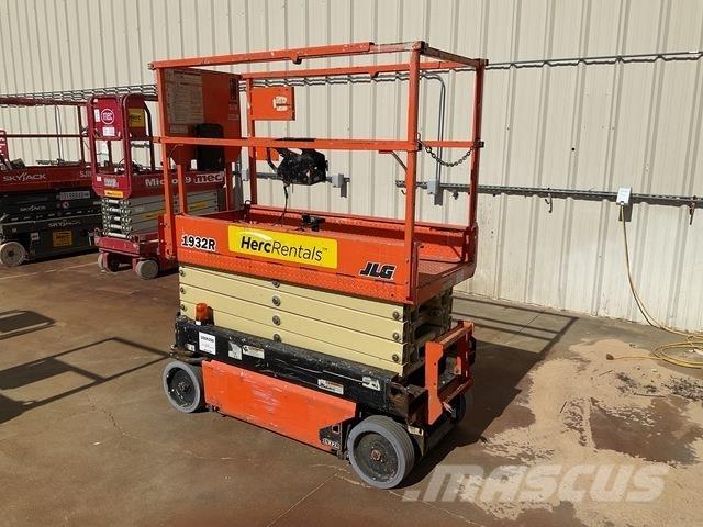 JLG 1932R Makasli platformlar