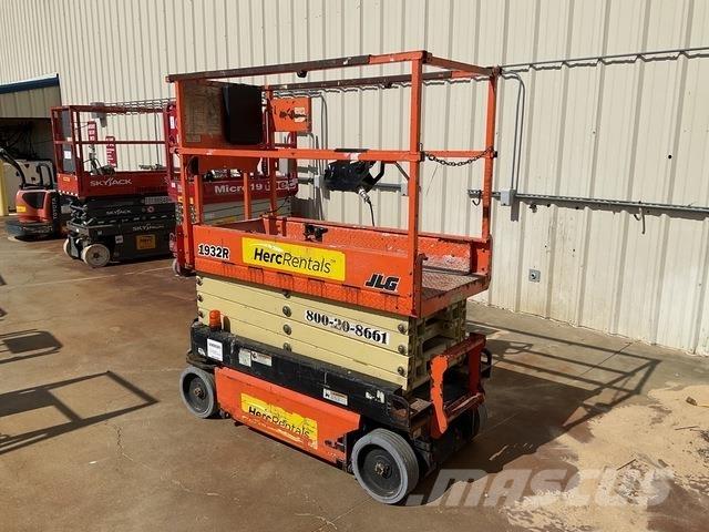 JLG 1932R Makasli platformlar