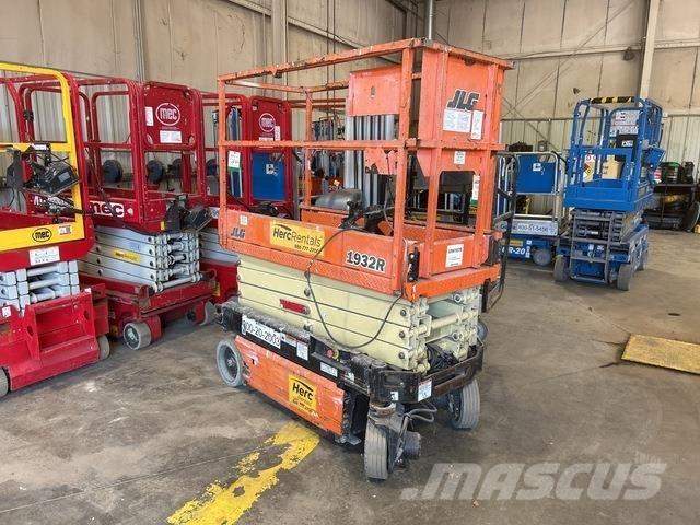 JLG 1932R Makasli platformlar