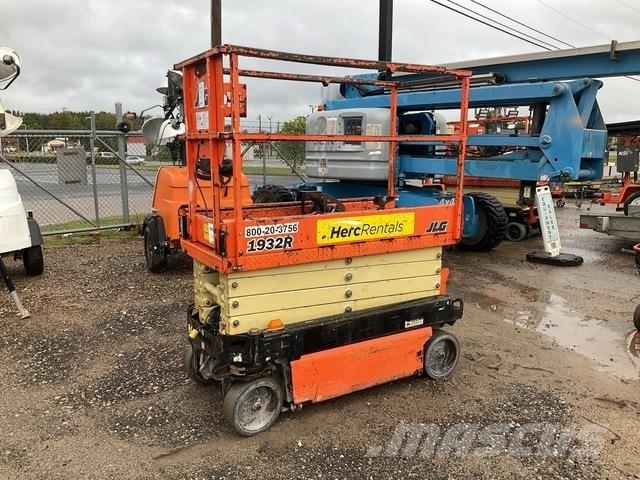 JLG 1932R Makasli platformlar