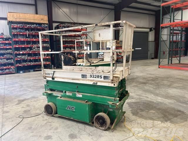 JLG 1932RS Makasli platformlar