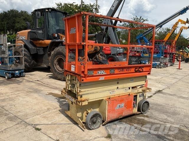 JLG 1932RS Makasli platformlar