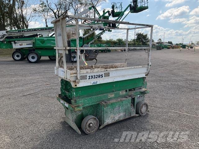 JLG 1932RS Makasli platformlar