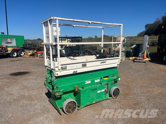 JLG 1932RS Makasli platformlar