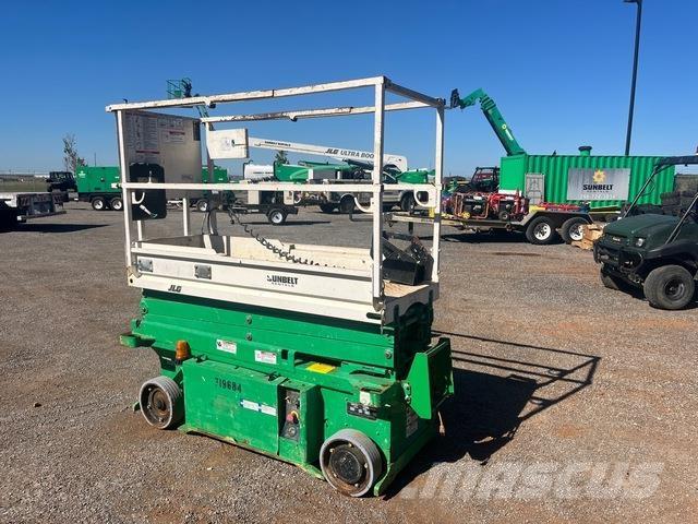 JLG 1932RS Makasli platformlar