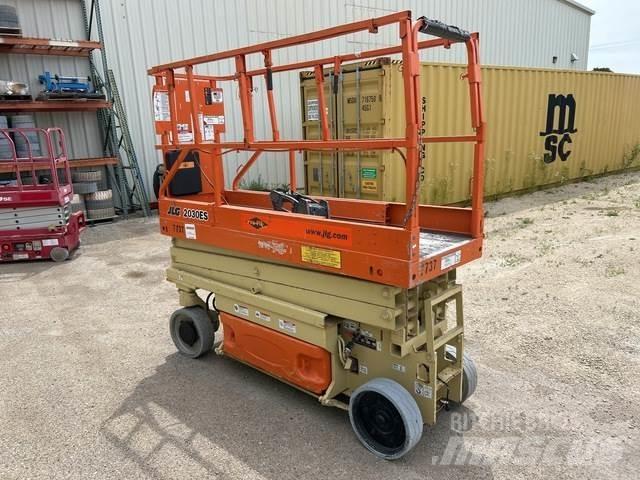 JLG 2030ES Makasli platformlar