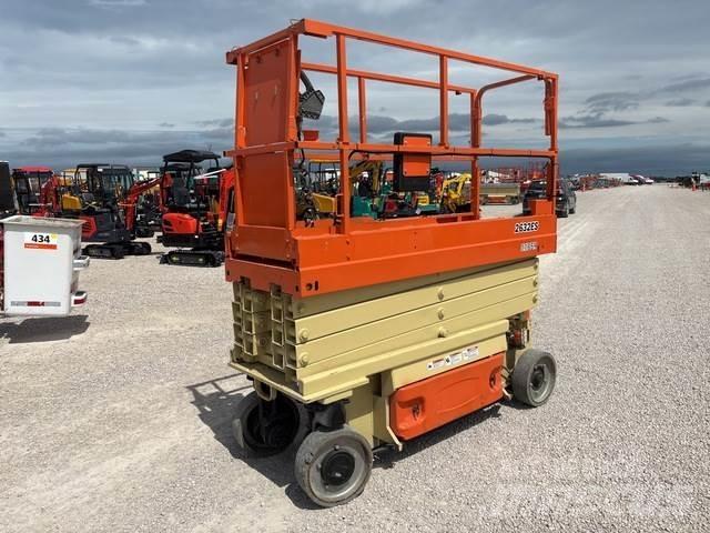 JLG 2632ES Makasli platformlar