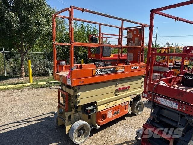 JLG 2632ES Makasli platformlar