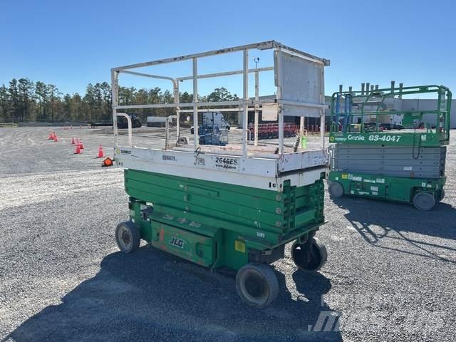 JLG 2646ES Makasli platformlar