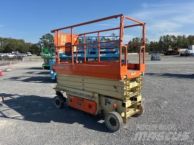 JLG 2646ES Makasli platformlar