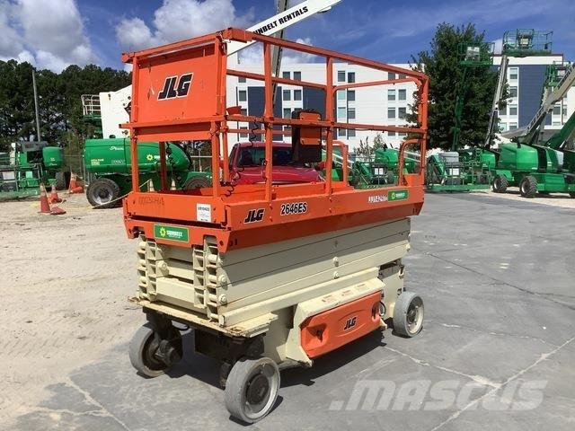 JLG 2646ES Makasli platformlar