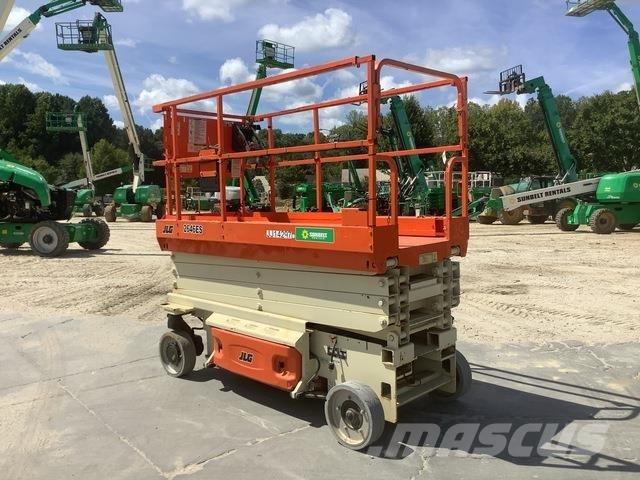 JLG 2646ES Makasli platformlar