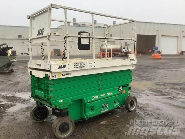JLG 3246ES Makasli platformlar