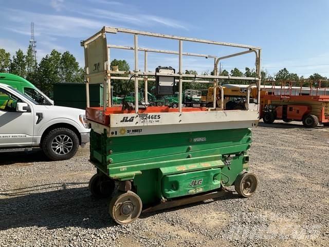 JLG 3246ES Makasli platformlar