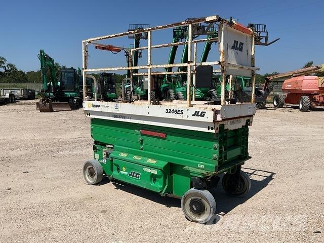 JLG 3246ES Makasli platformlar