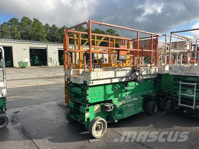 JLG 3246ES Makasli platformlar