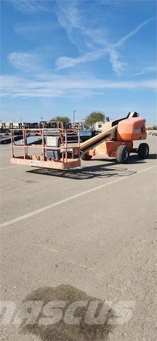 JLG 400S Teleskopik personel platformları