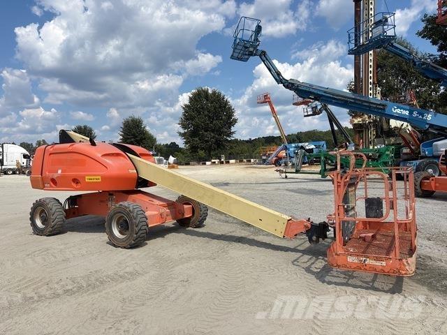 JLG 400S Teleskopik personel platformları