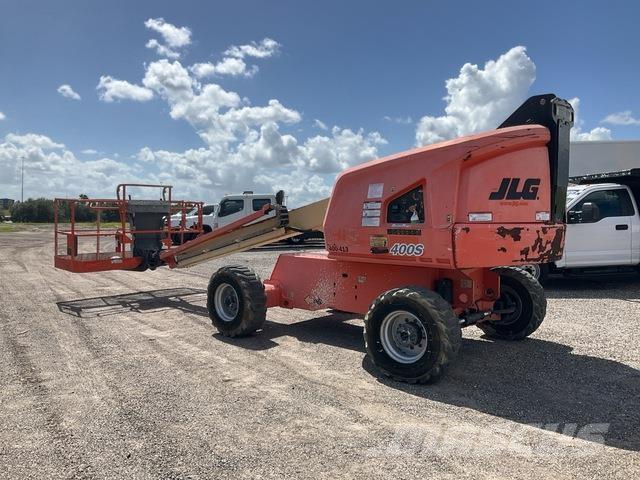 JLG 400S Teleskopik personel platformları