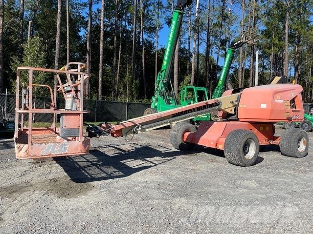 JLG 400S Teleskopik personel platformları